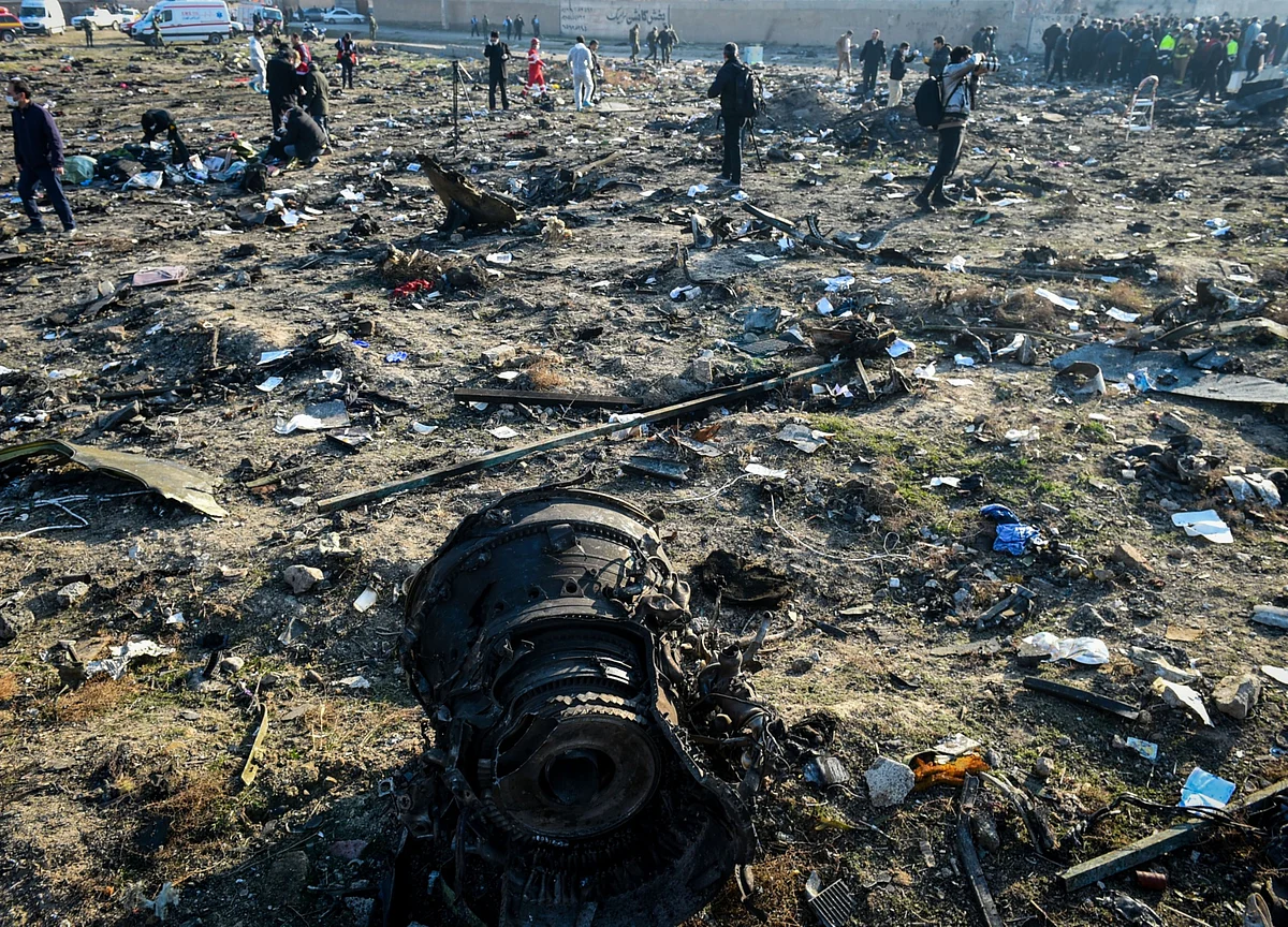 Iran Jet Crash Leaves Mystery With Probe Curbed by Tensions