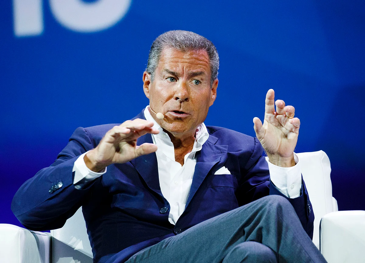 Apple Lands Ex-HBO Head Richard Plepler to Make Movies, Shows for TV+