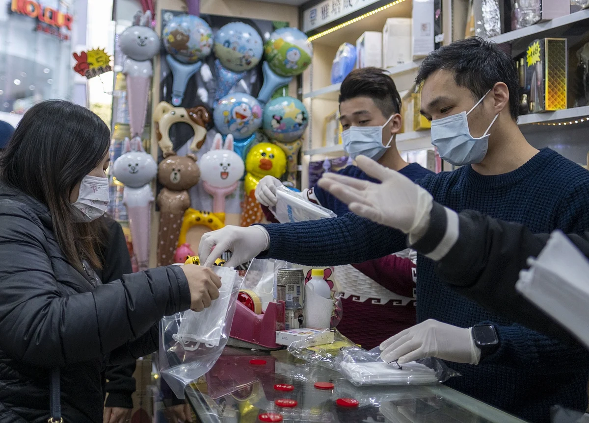 A $1.5 Trillion Wipeout and More: Virus Fallout Across Assets