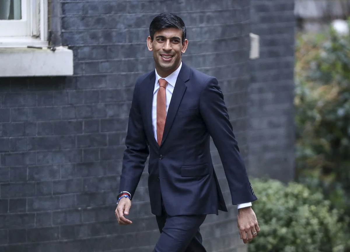 New U.K. Chancellor of Exchequer Is an Ex-Goldman Sachs Man
