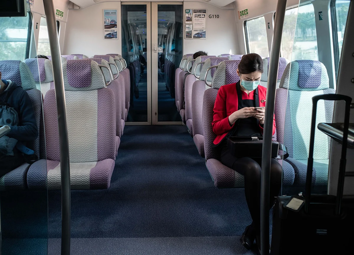 Mandatory Mask Use Could Have Saved 40,000 Lives, Study Says