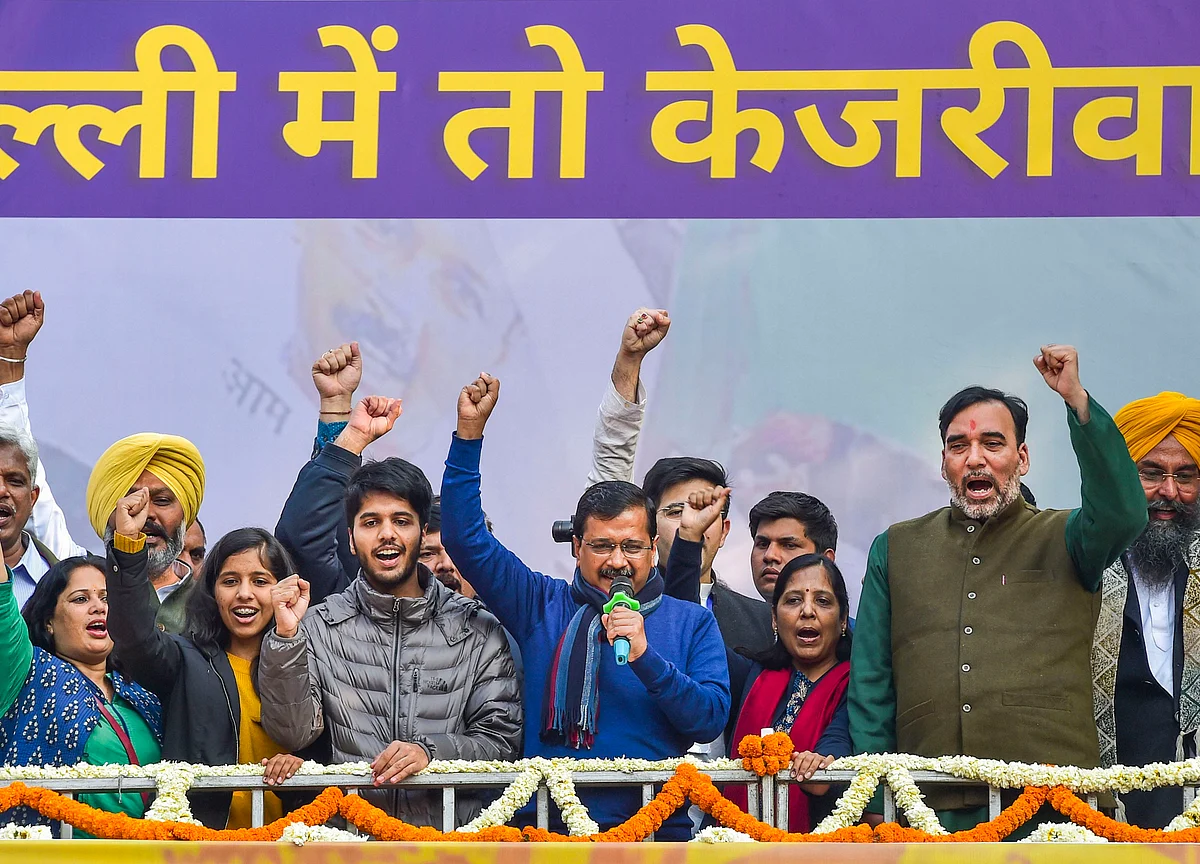 Delhi Elections: Mamata May Find It Tough To Replicate Kejriwal’s Strategy, Says Yogendra Yadav
