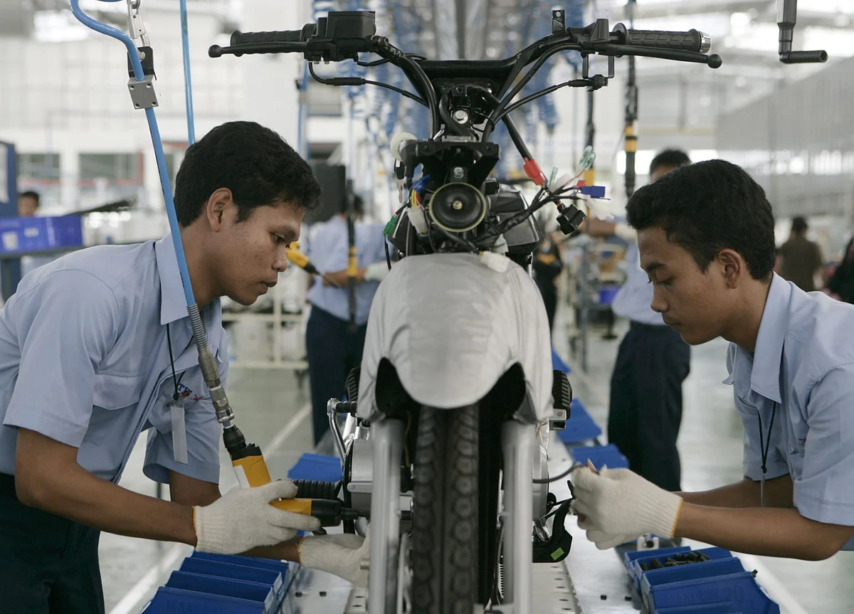 Extended China Factory Shutdowns to Hurt Indian Production Lines