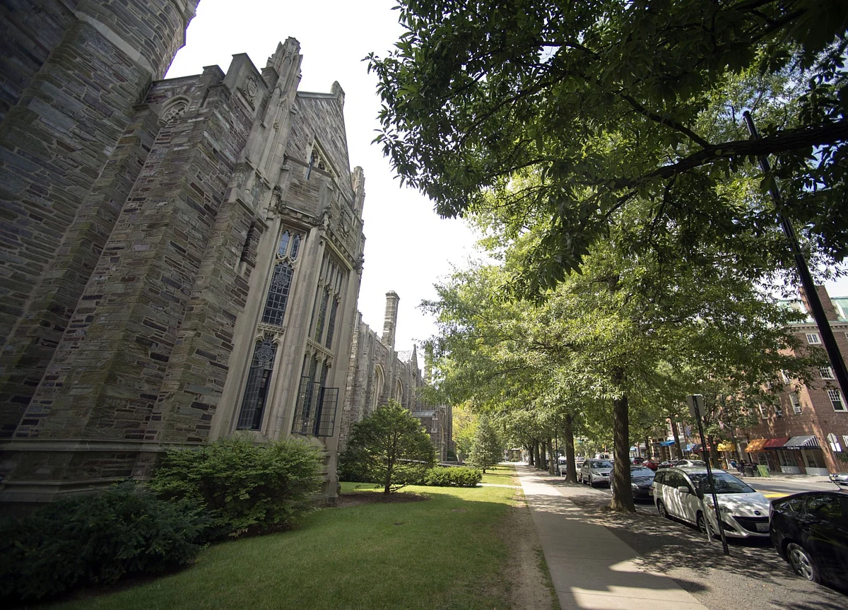 Princeton Isolates 108 Students as Precaution After China Trips