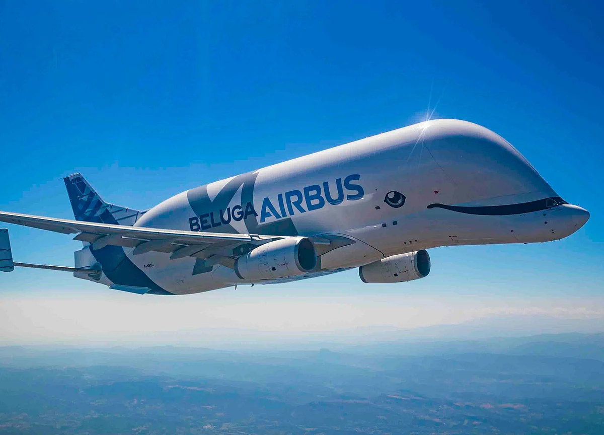Airbus’s Falcon-Like Model Plane Looks Like Something From Star Wars