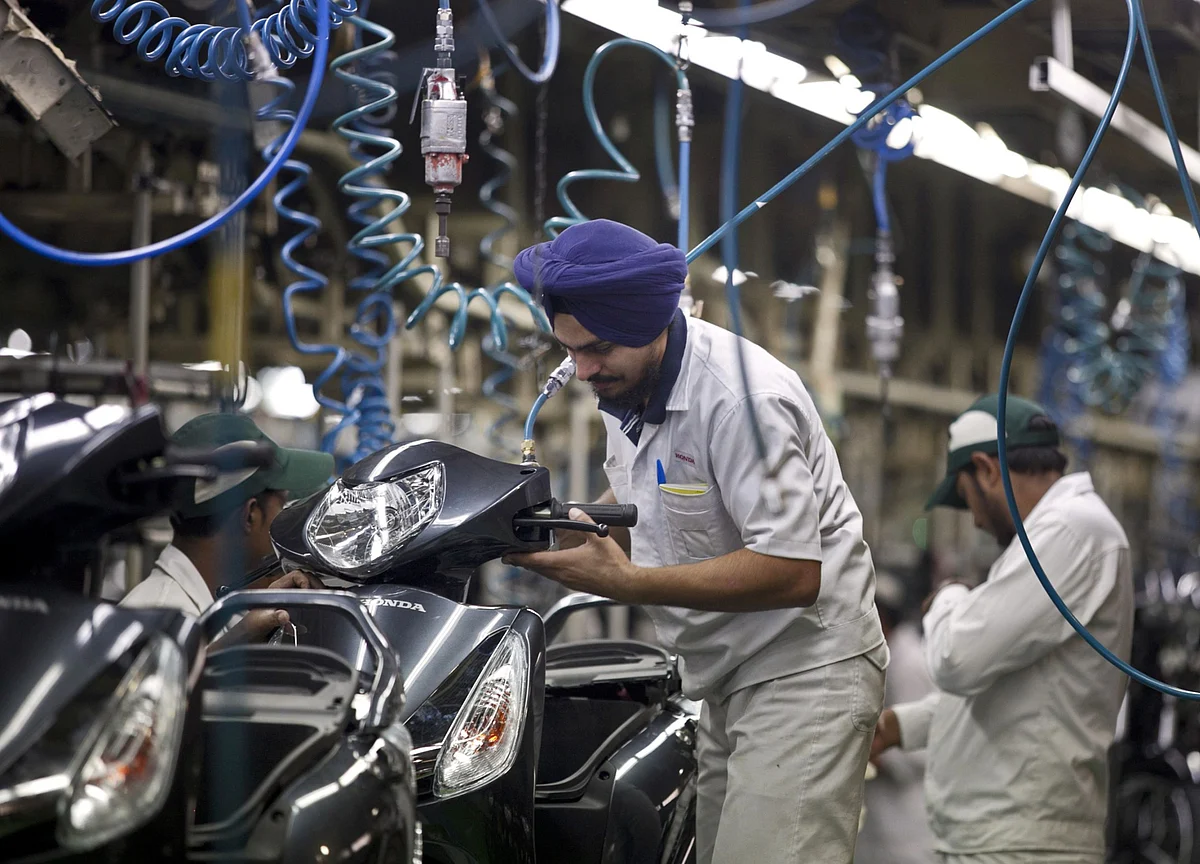 Honda Motorcycle Drives In Bharat Stage-VI Compliant Dio At Rs 59,990