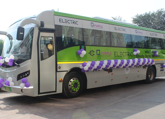 Nitin Gadkari Inaugurates Electric Bus Service Between Mumbai And Pune