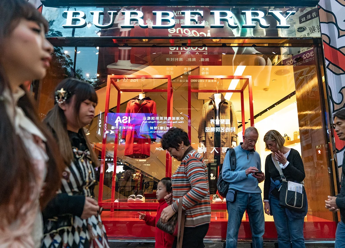 Burberry Says Viral Epidemic Devastates China Sales