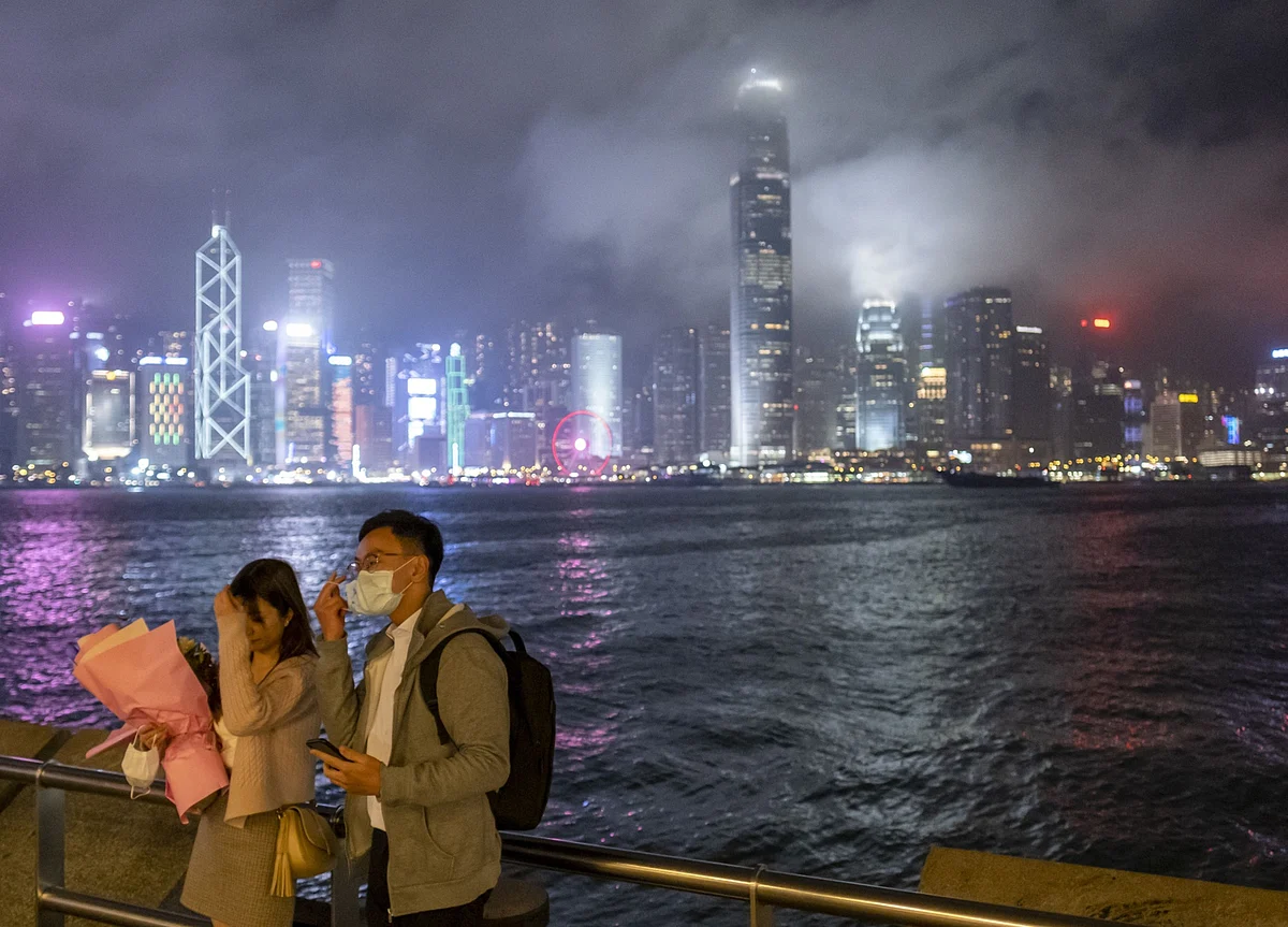 Charting the Global Economy: Angst Over Coronavirus Mounts