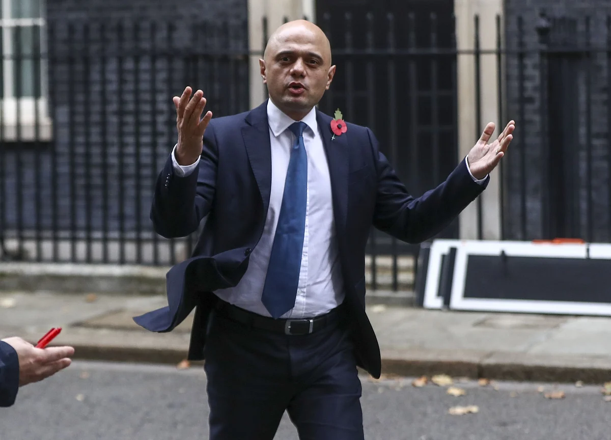 Pound Rallies as Javid Resignation Prompts Fiscal Speculation