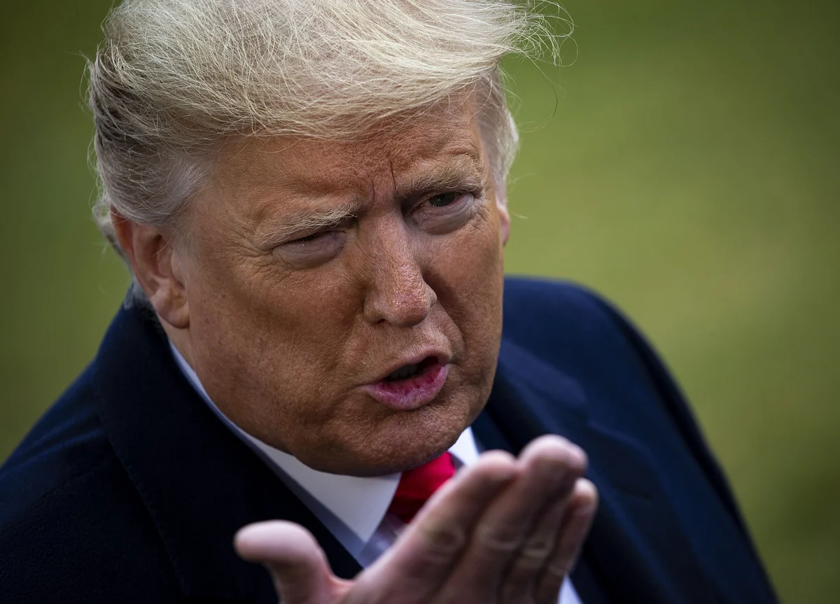 Trump Forecasts 2020 Growth Above 3%. Economists Disagree