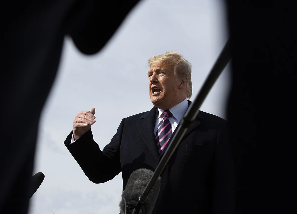 Trump Backers Want Extra $1 Billion to Blunt Bloomberg Spending