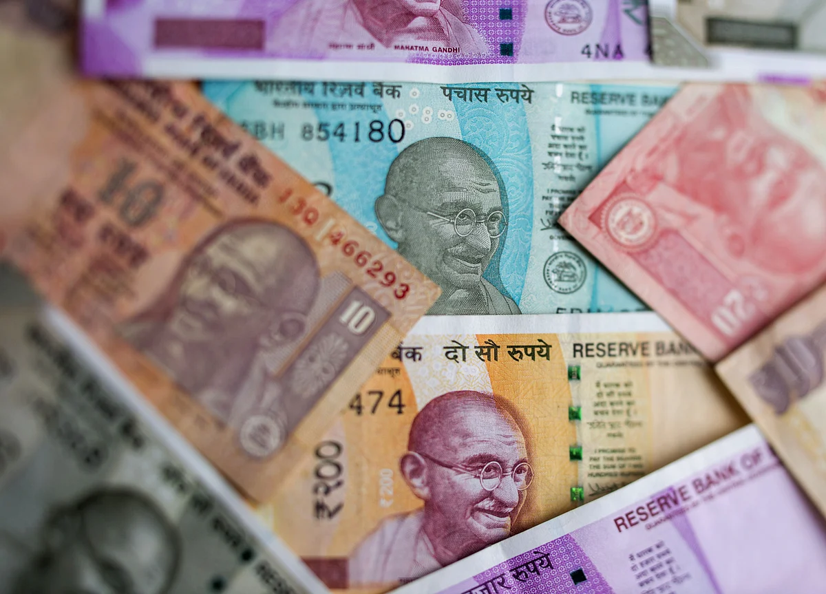 India’s $476 Billion Firepower May Arrest Rupee’s ‘Panic’ Drop