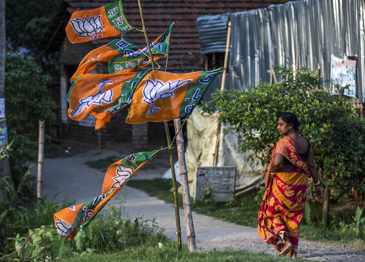 Bengal BJP Divided On Strategy For 2021 State Polls