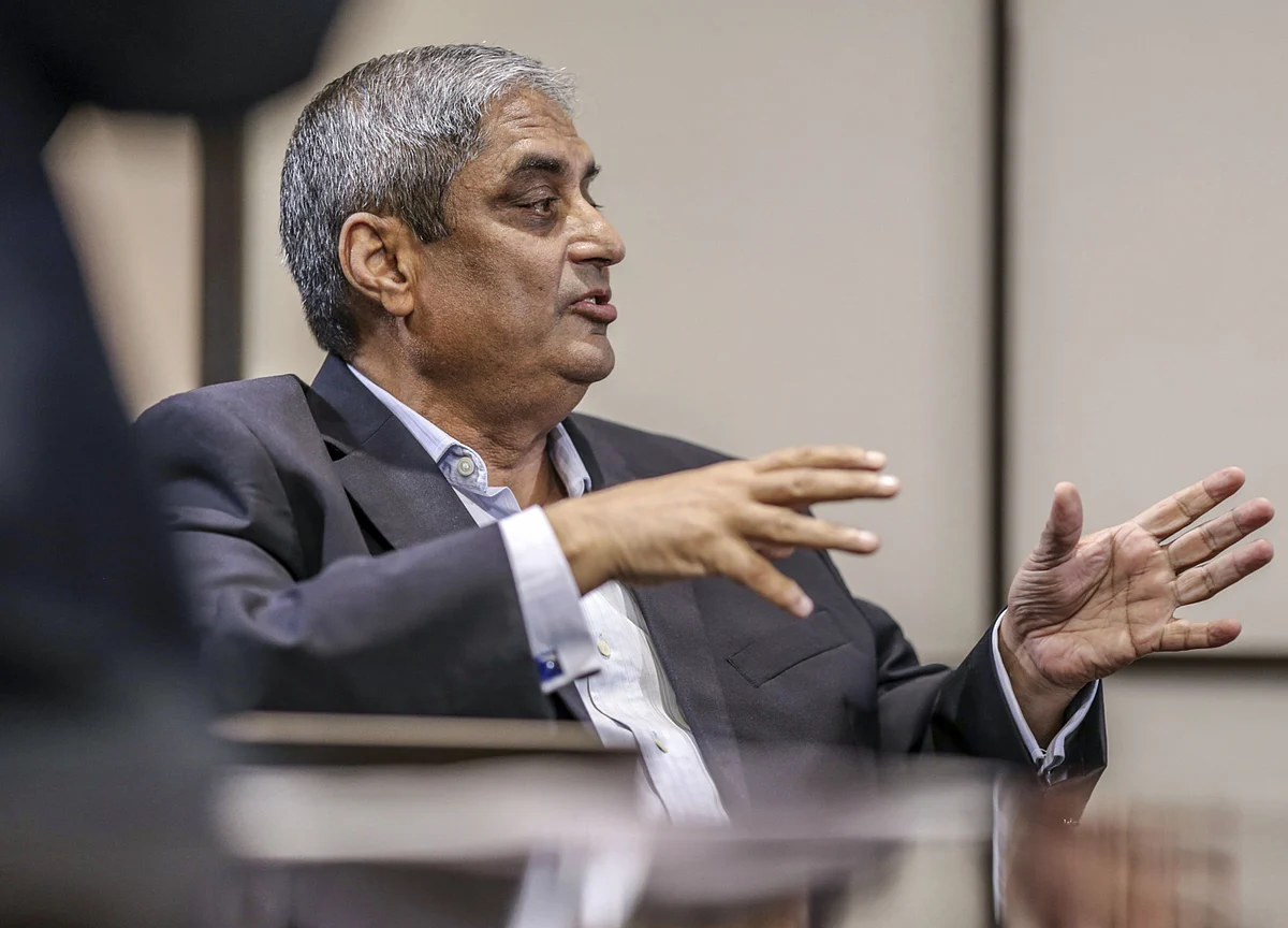 HDFC Bank Finalises Three Possible Successors To Aditya Puri