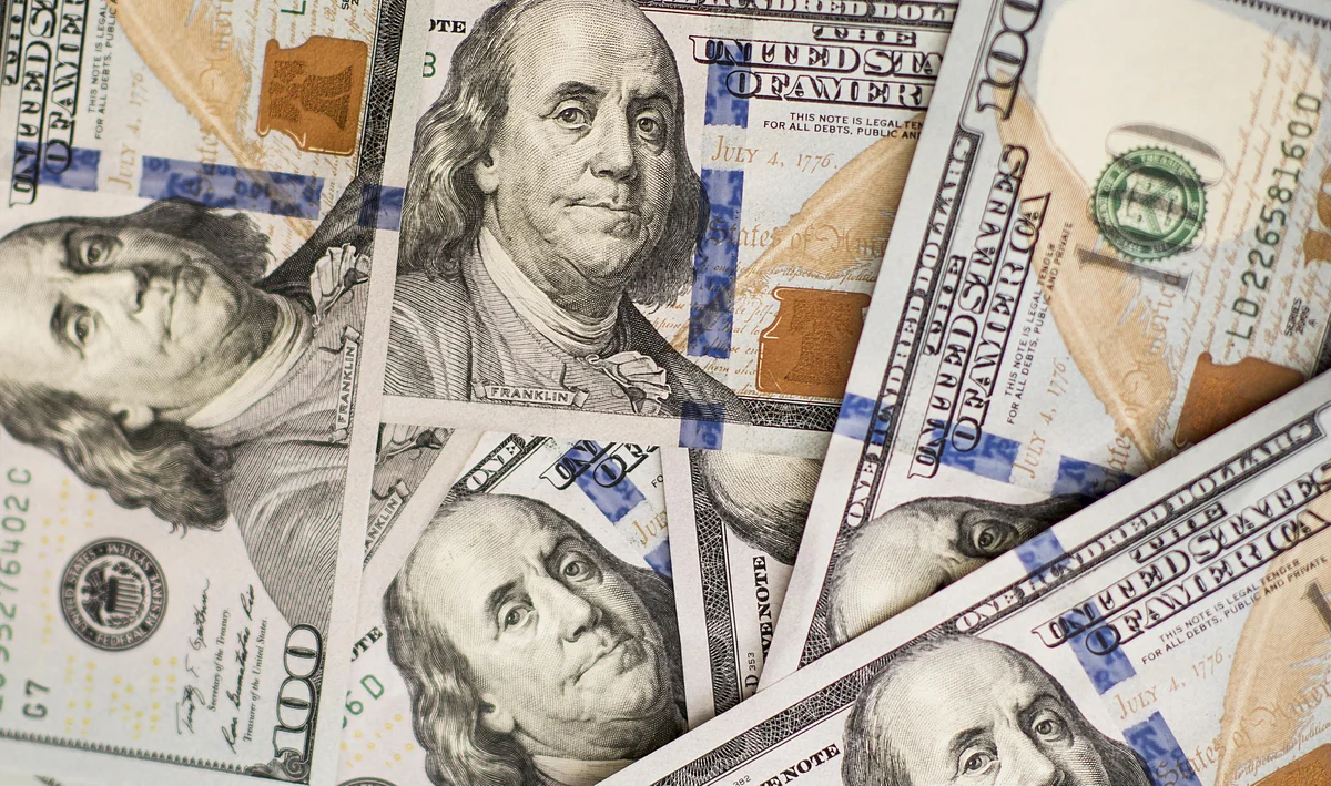 Dire Dollar Shortage Shows Failure to Fix Key Crisis Flaw