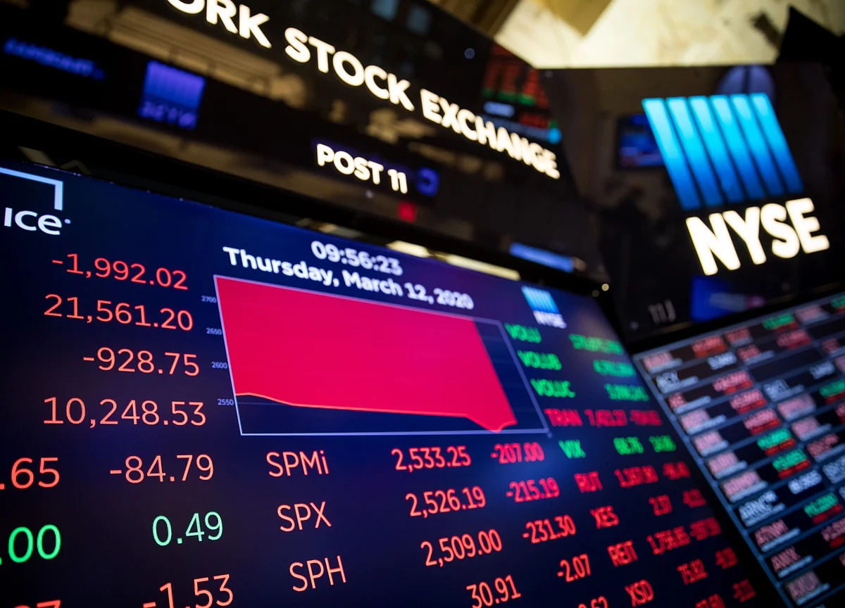 U.S. Stock Futures Rise After ECB Steps Up Stimulus