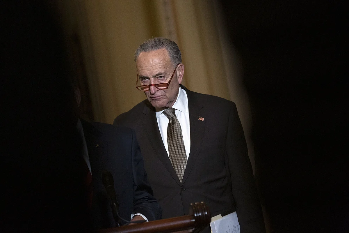 Chief Justice Chastises Schumer for ‘Threatening’ Statements