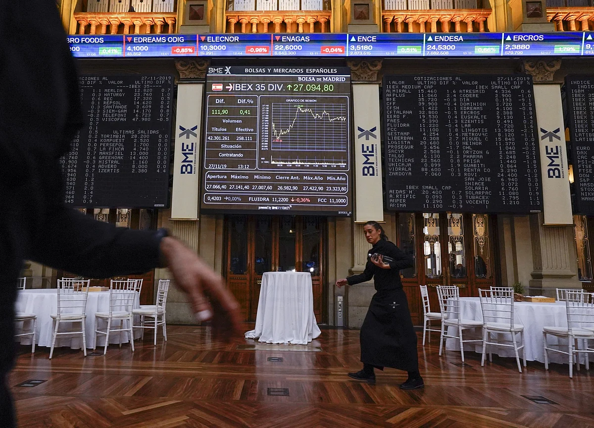 Italy and Spain Ban Short Selling After Record Market Plunge