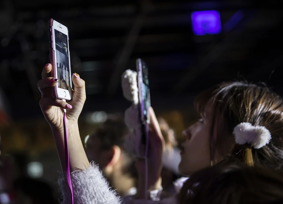 Fast-Growing Chinese TikTok Rival Sets Sights on the U.S.