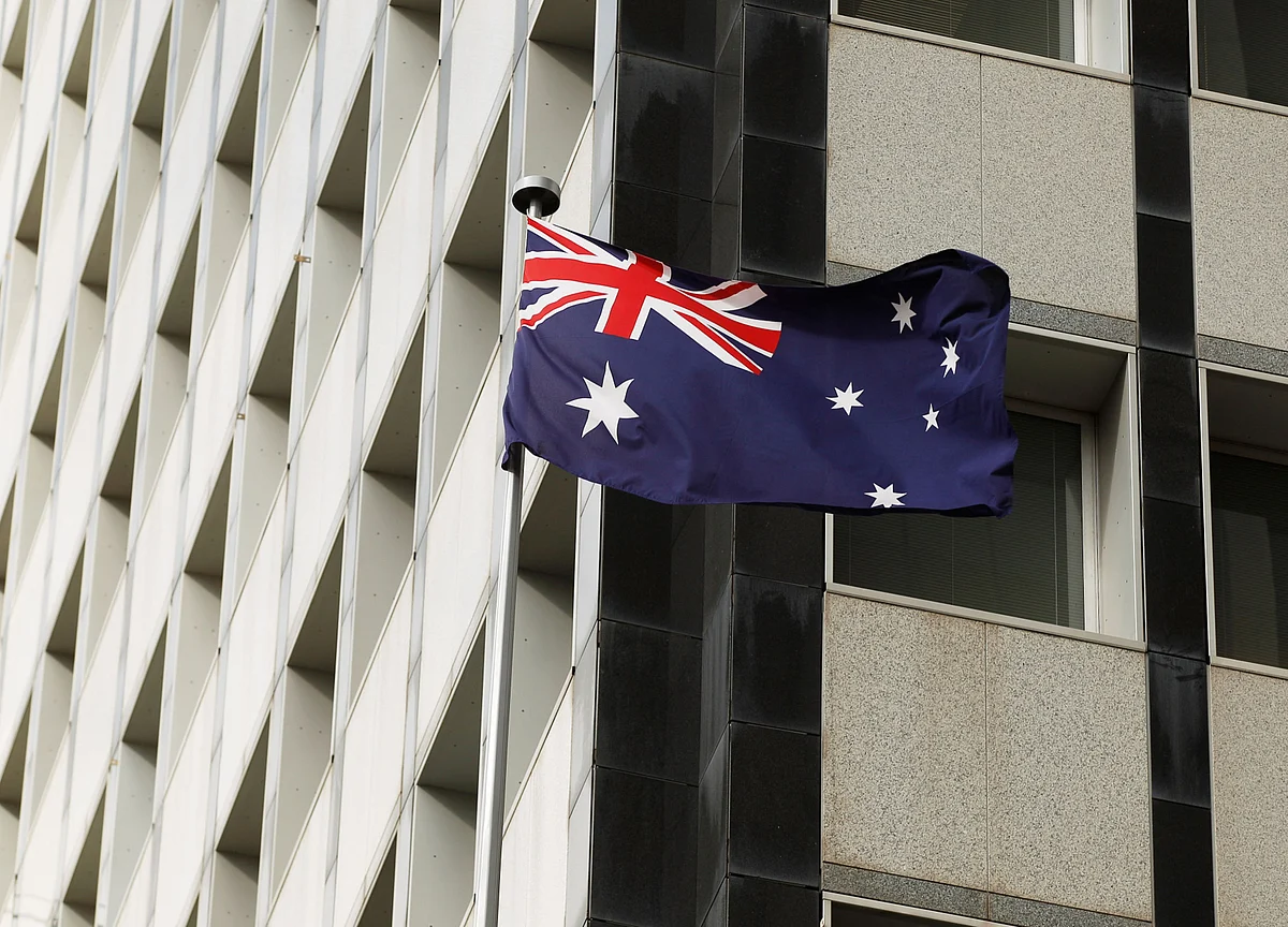 Australia Deficit Set to Widen to $140.2 Billion, Deloitte Says