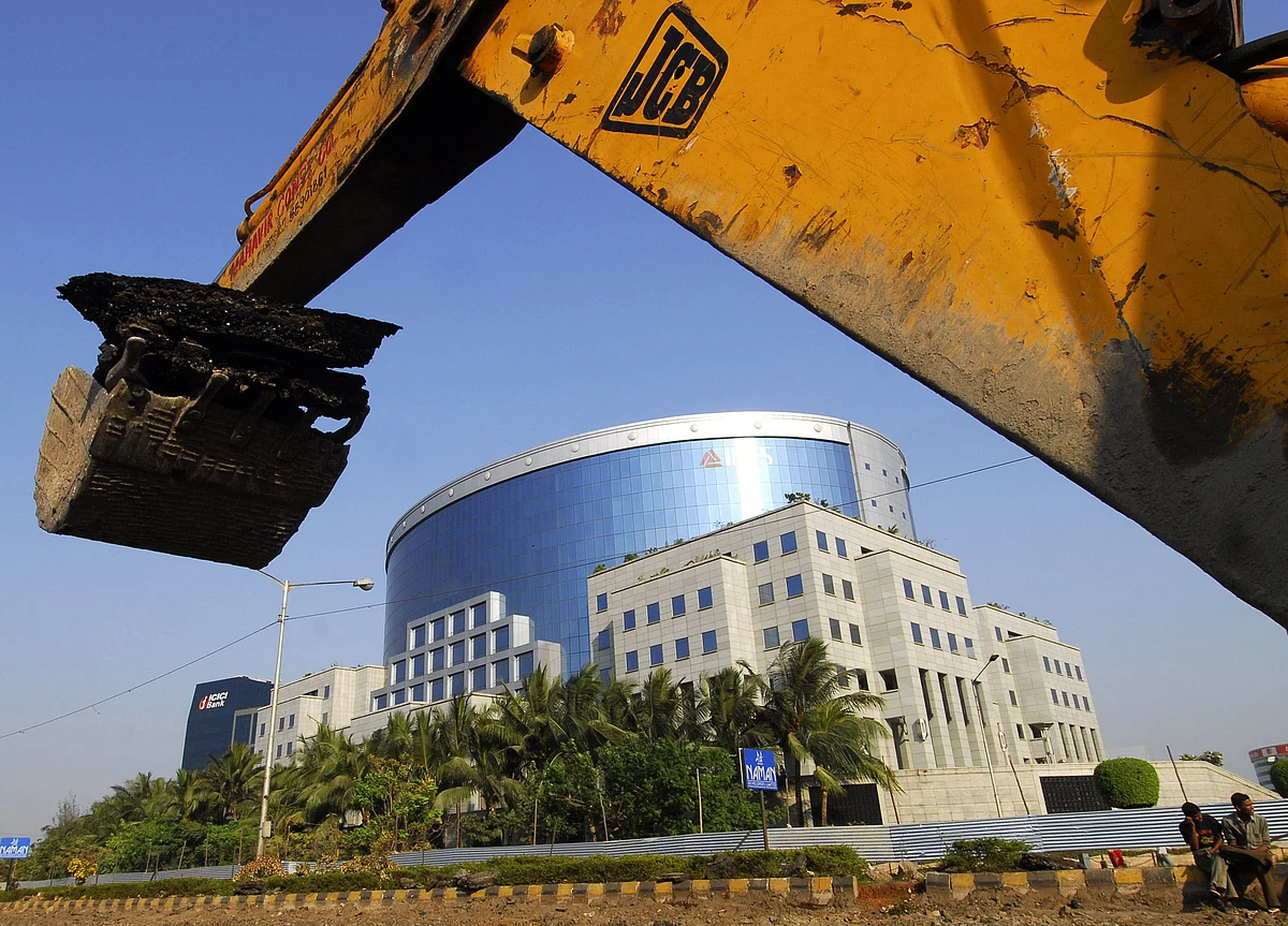 NCLAT Dismisses Deloitte, KPMG Pleas Against Impleadment In IL&FS Matter