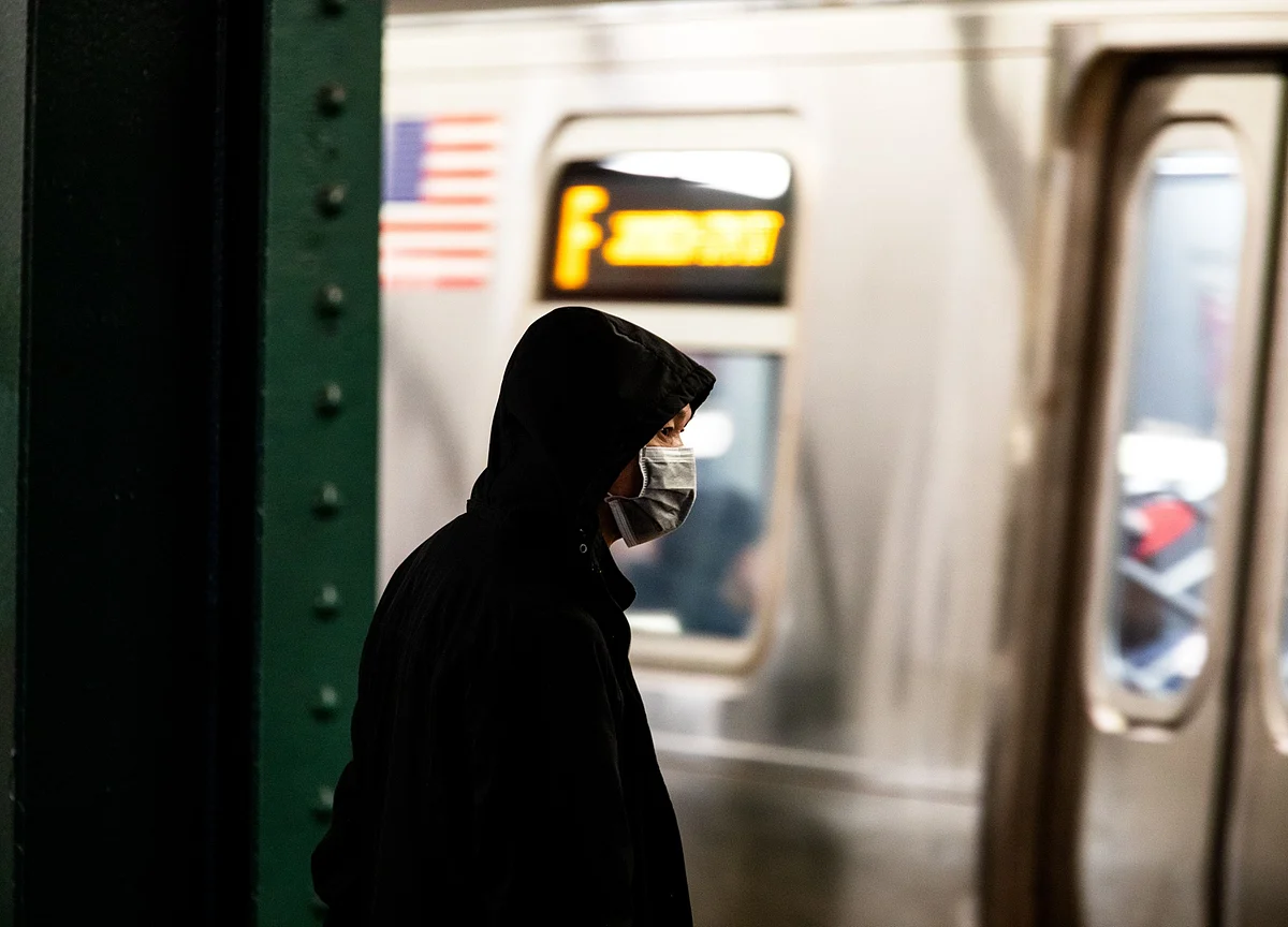 Pandemic Shutdowns Actually Helped Economic Growth in 1918 Flu