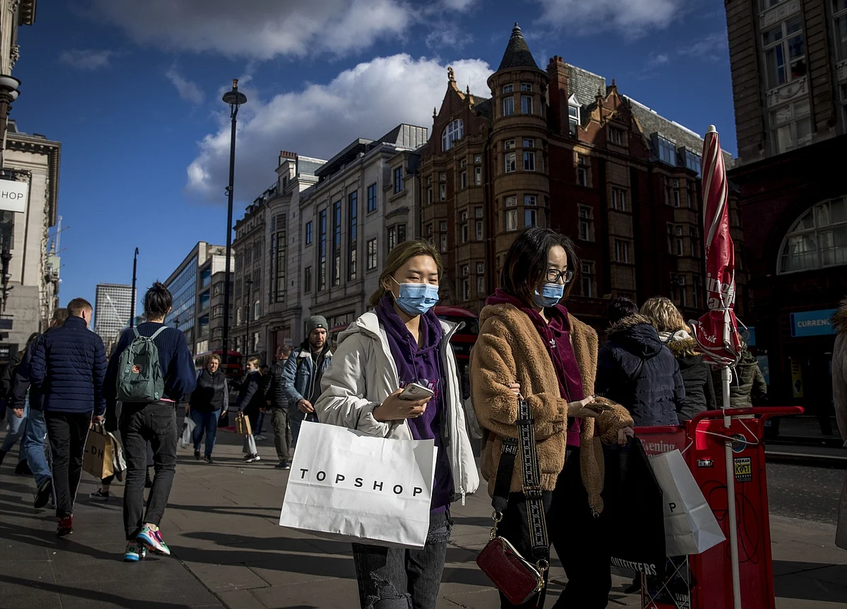 London Lockdown Is Possible Under U.K.’s Virus Containment Plans