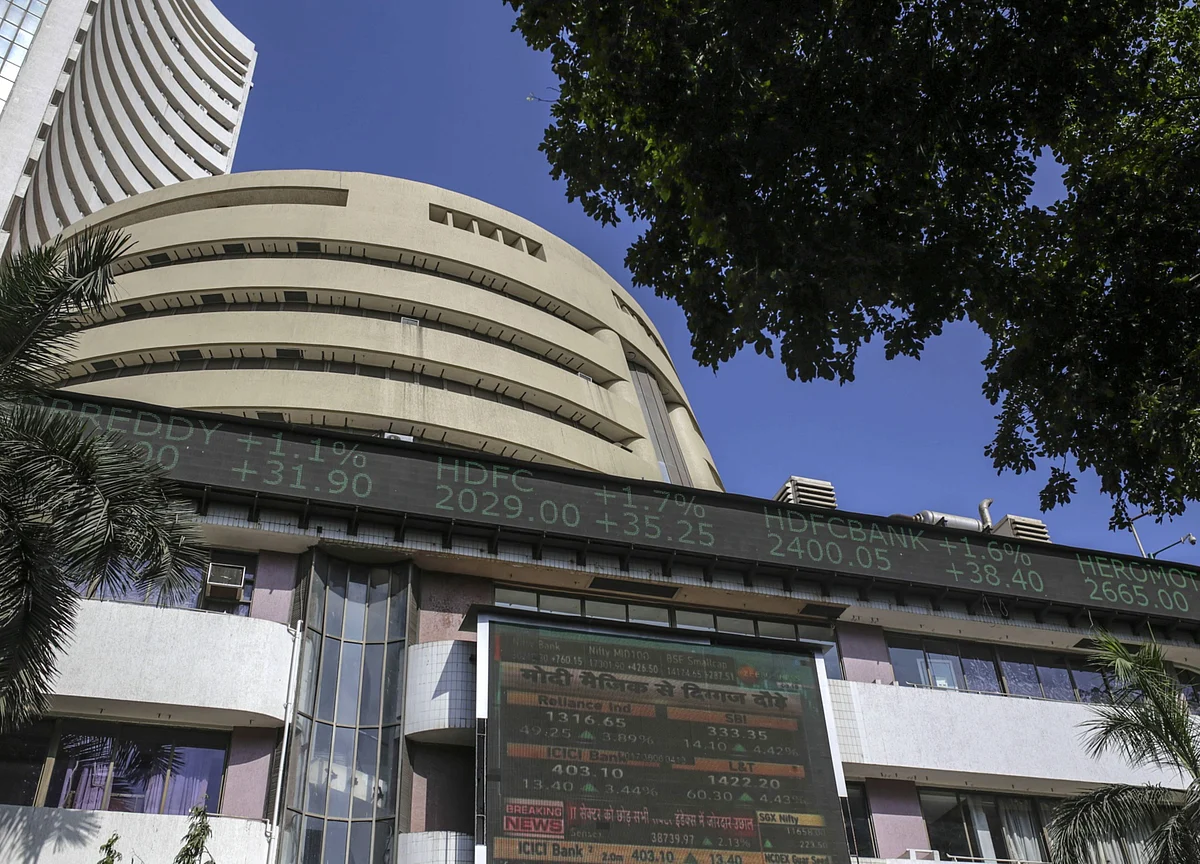 India Stocks Mark Longest Weekly Winning Streak Since 2019