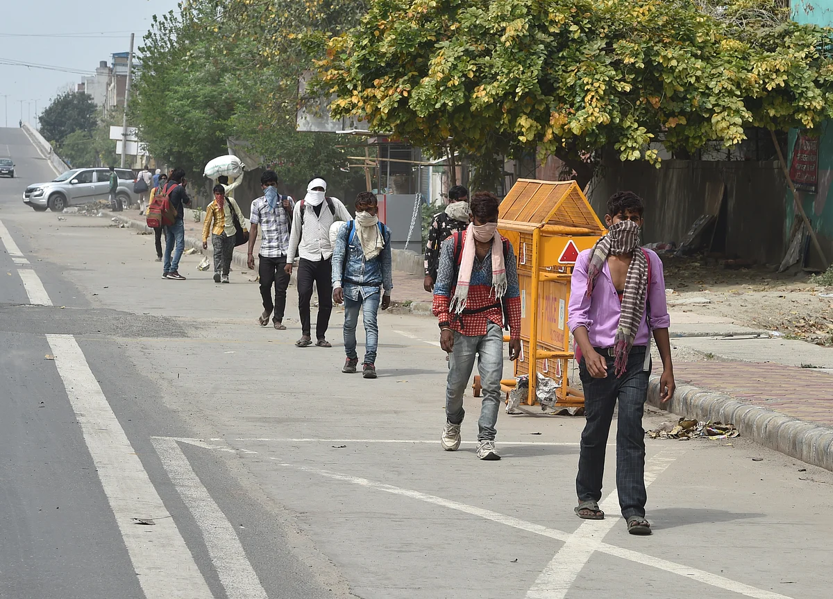 Kejriwal Urges Migrant Workers Leaving Delhi To Stay Back