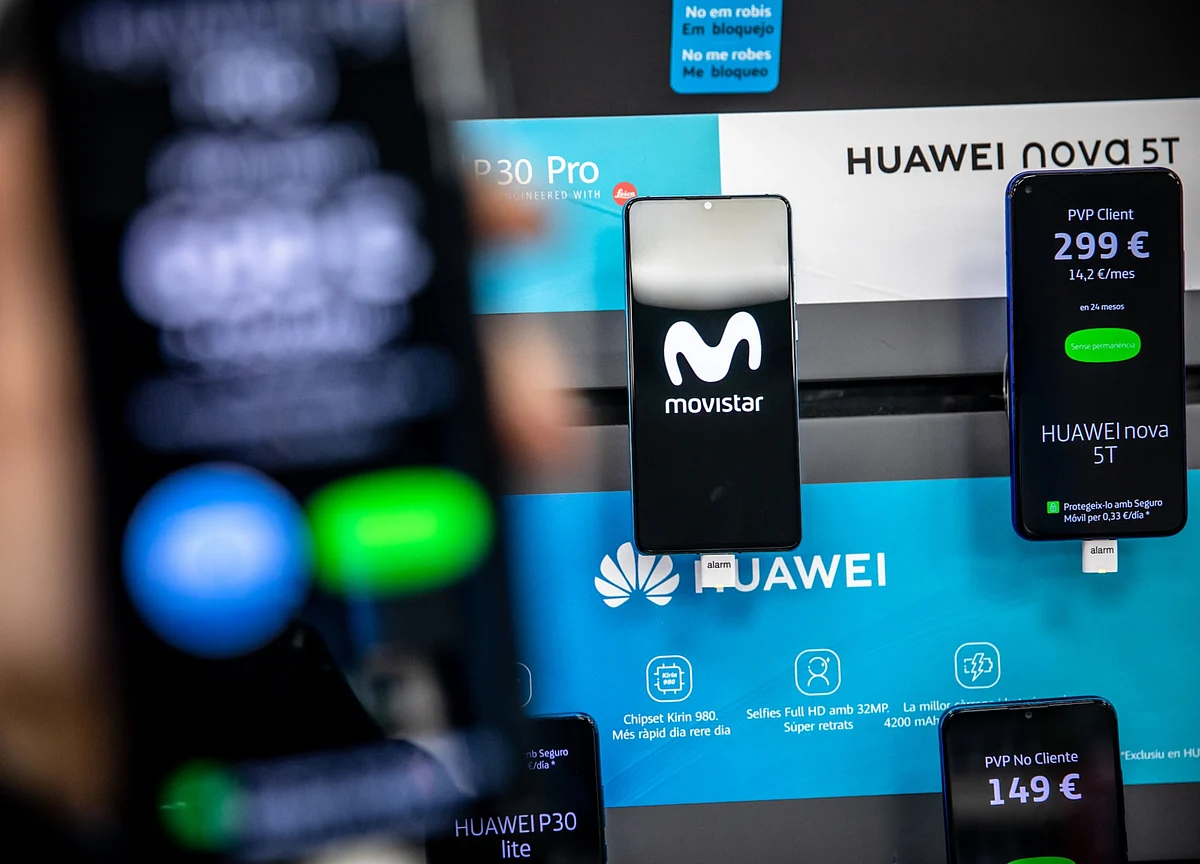 Supplies of the Hottest Smartphones Could Soon Run Out