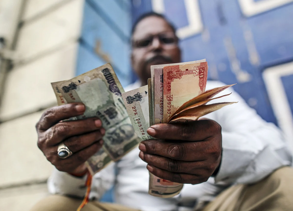 Hedge Fund Revises Bid for India Shadow Bank to Skirt RBI Delay
