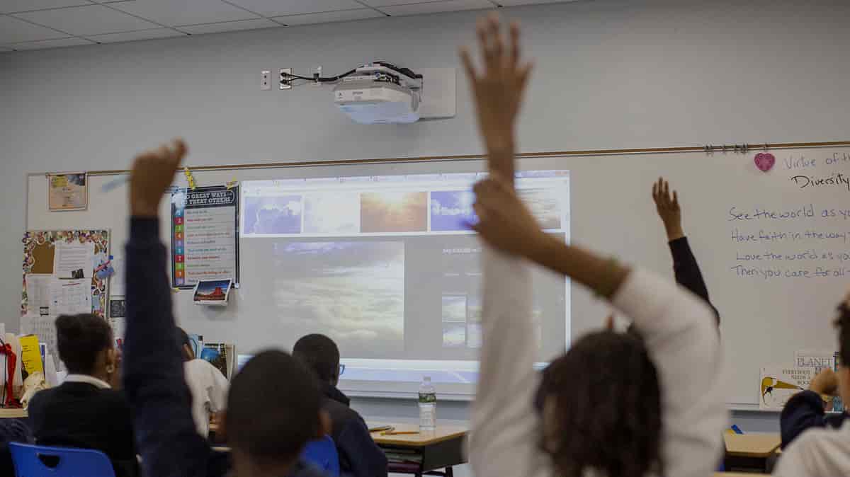 Coronavirus Lockdown For Mumbai S Civic Schools Classroom Is On Whatsapp