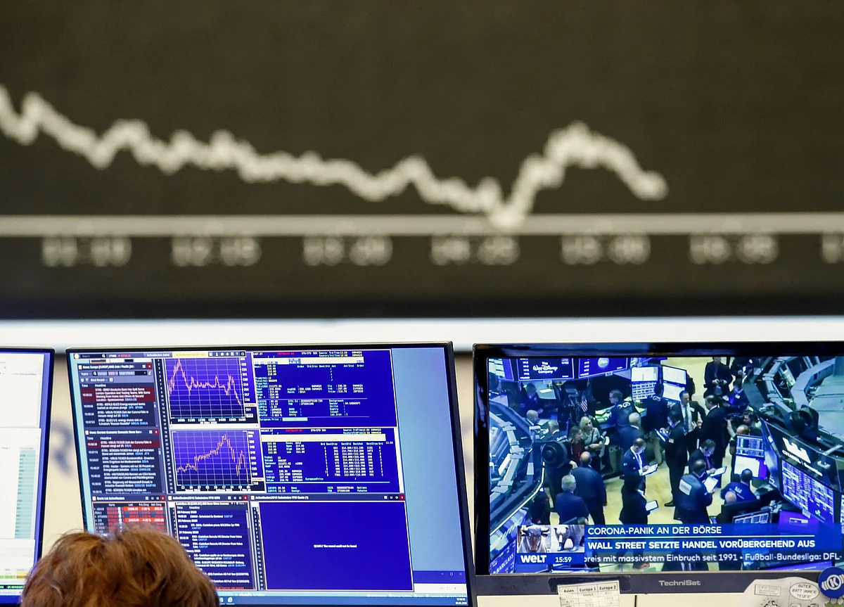 Insiders Who Nailed Market Bottom Are Starting to Sell Stocks