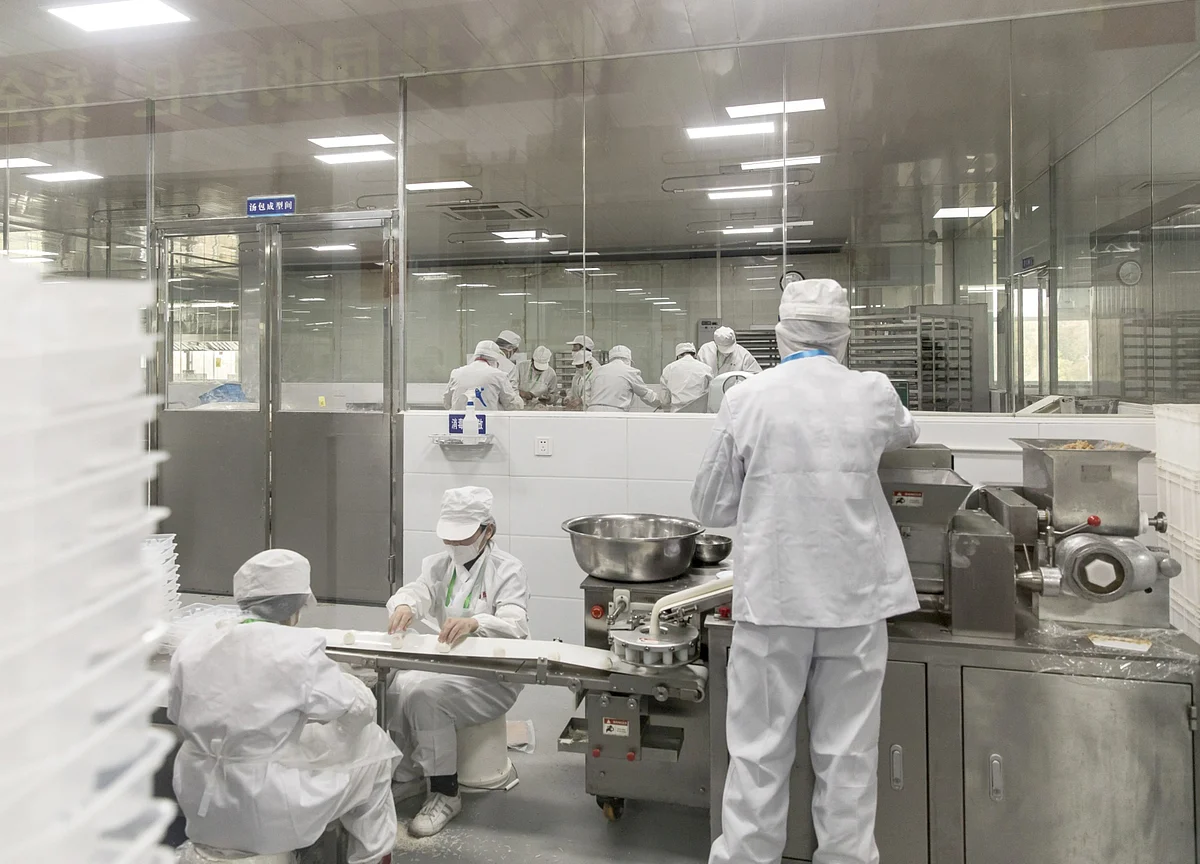 China Suffers Historic Economic Slump With Hard Recovery Ahead