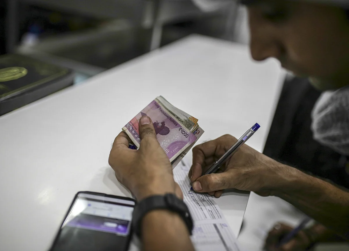 Private Equity, Venture Capital Investments In India May Dip Up To 60% In 2020 Due To Covid-19: EY