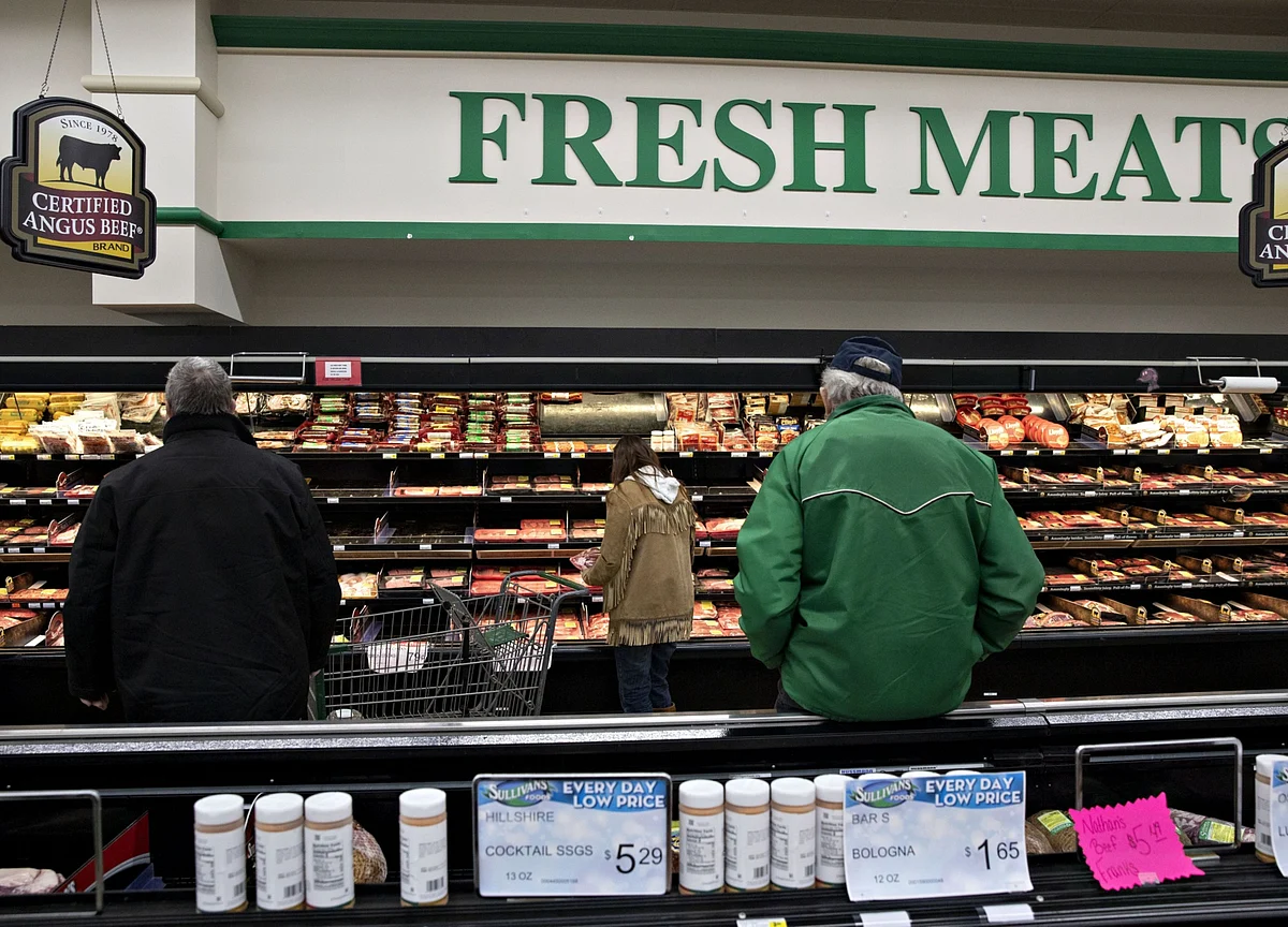 U.S. Could Be Weeks From Meat Shortages With Shutdowns Spreading