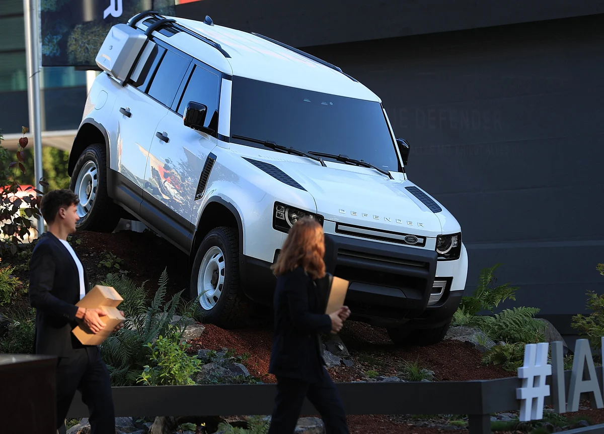 Jaguar Land Rover Sales Dip 12% In FY20 As Coronavirus Takes A Toll In Q4