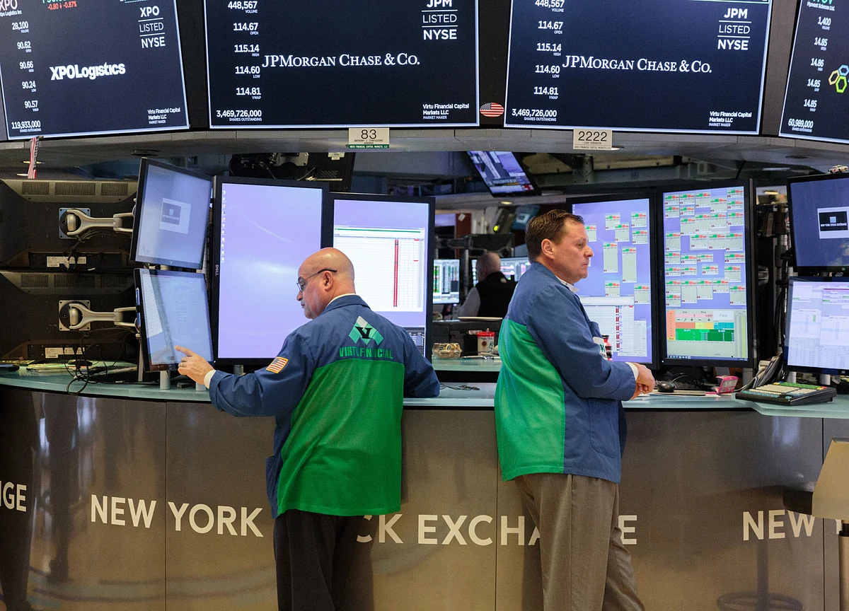U.S. Stocks Weather Late Swoon to Finish Higher: Markets Wrap