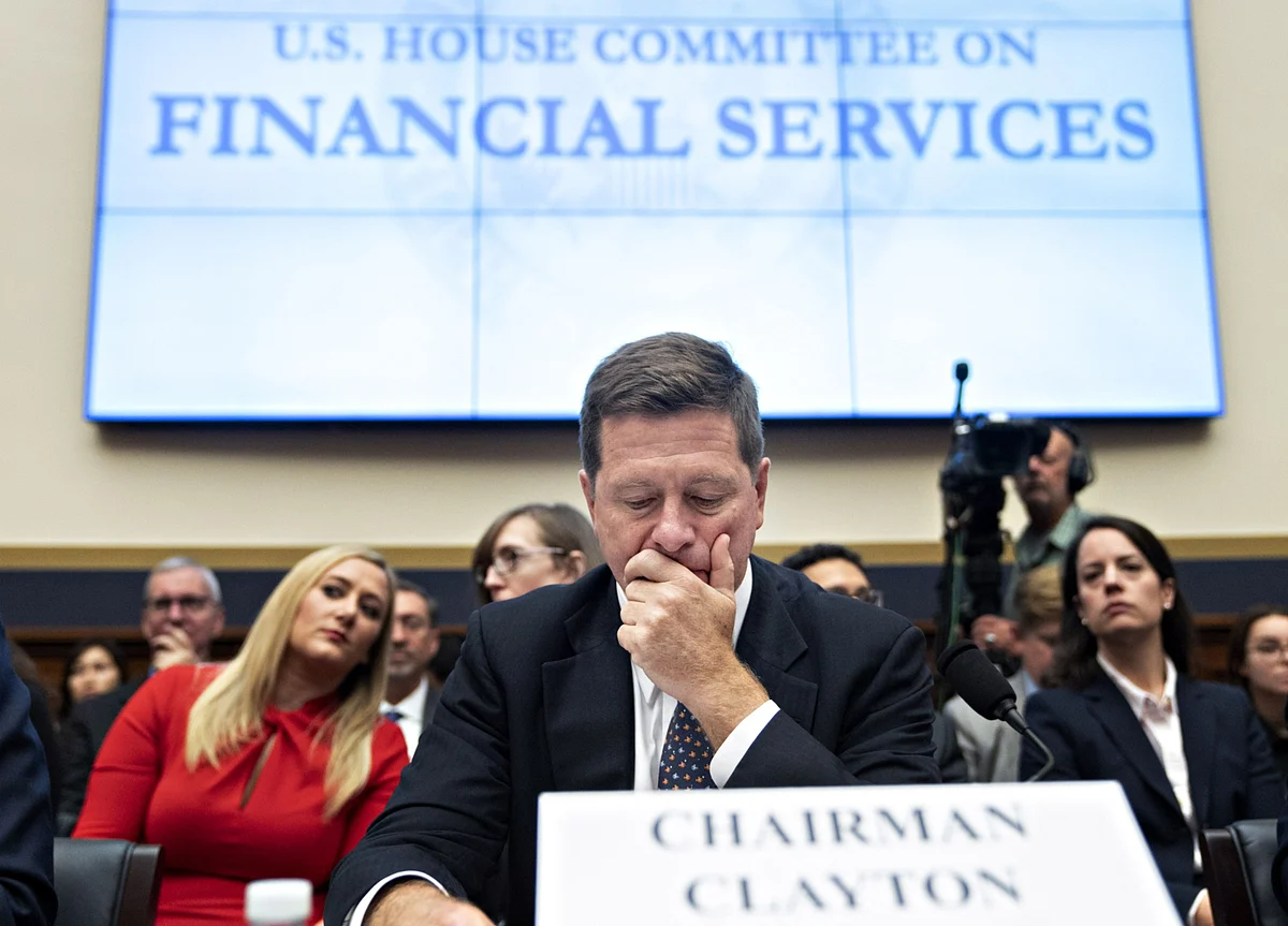 China Called Out in U.S. Warning Over Emerging Market Investing
