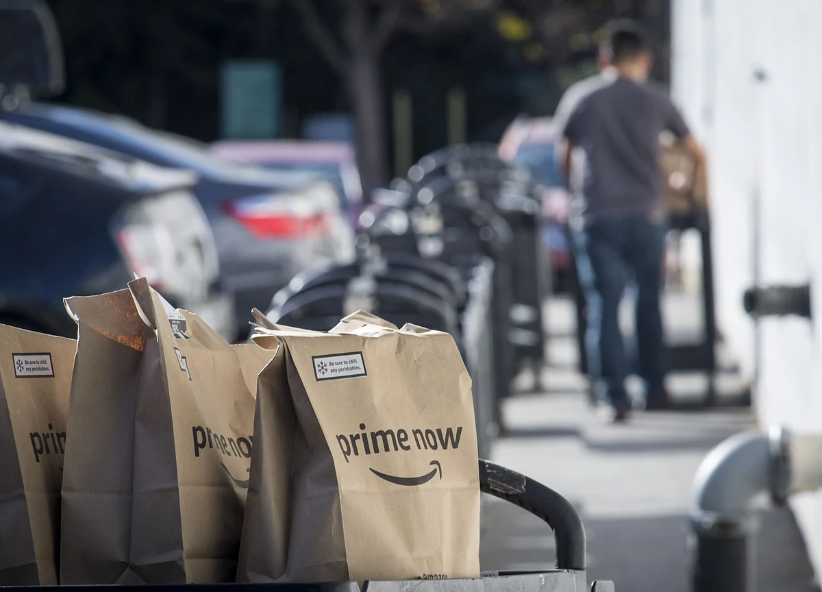 Amazon Warehouse Warned Staff Not to Touch Shipments for 24 Hours