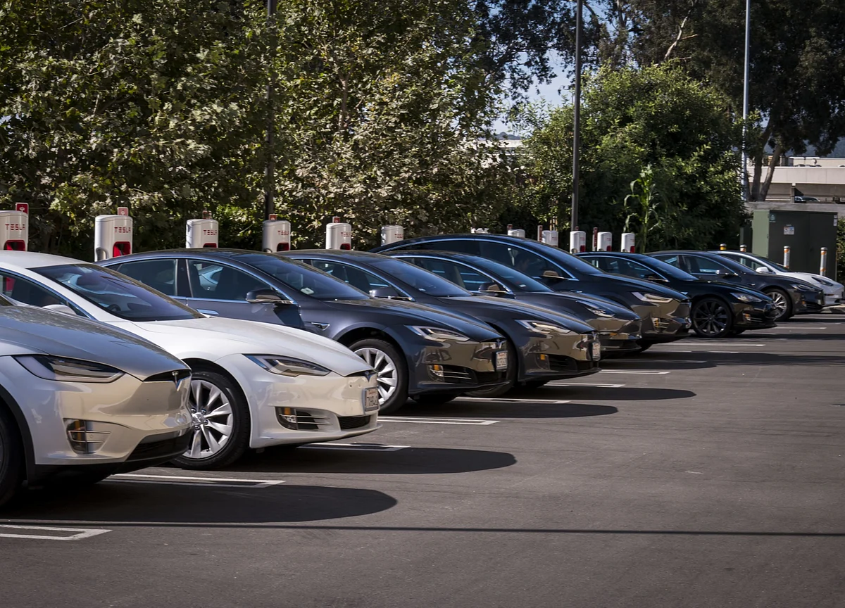 Tesla Vehicle Deliveries Beat Estimates, Spark Stock Rally