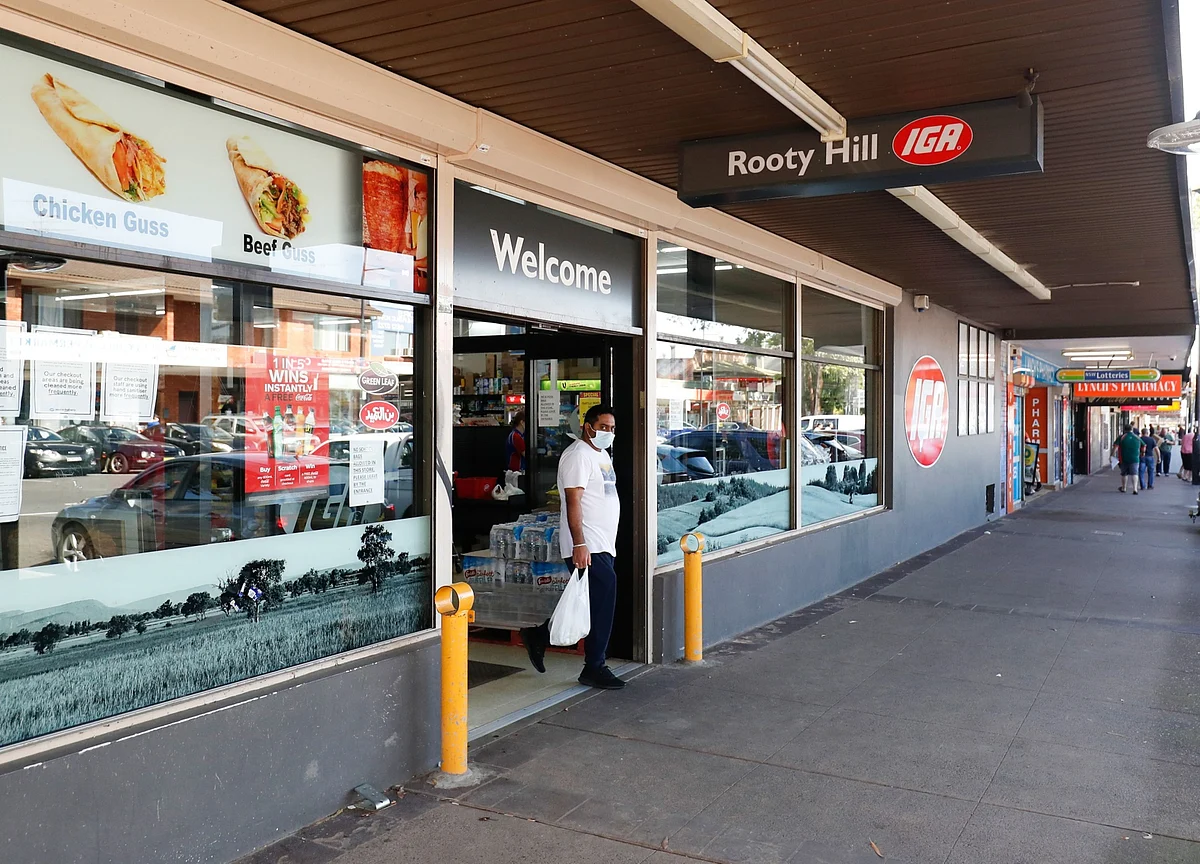 Farmers in Australia Use Billboards to Calm Down Panicked Shoppers