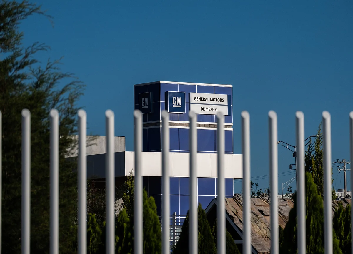 GM Suspends Dividend, Buybacks in Pivot to Cash Preservation