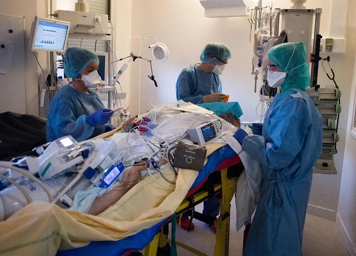 Doctors Need Better Ways to Share Covid-19 Data