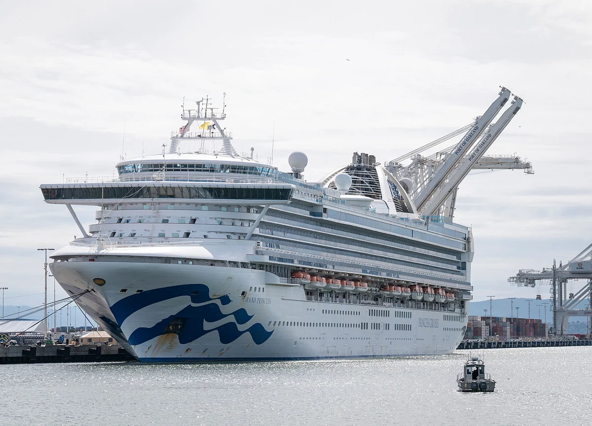 Carnival Loses $1.9 Billion, But Says 2022 Demand Is High