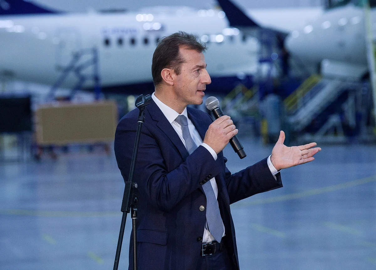 Airbus CEO Warns Workers It’s Bleeding Cash and Needs Cuts