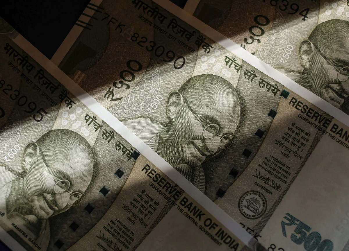 Empty Treasury Desks May Hurt Modi’s Plan to Sell Record Bonds