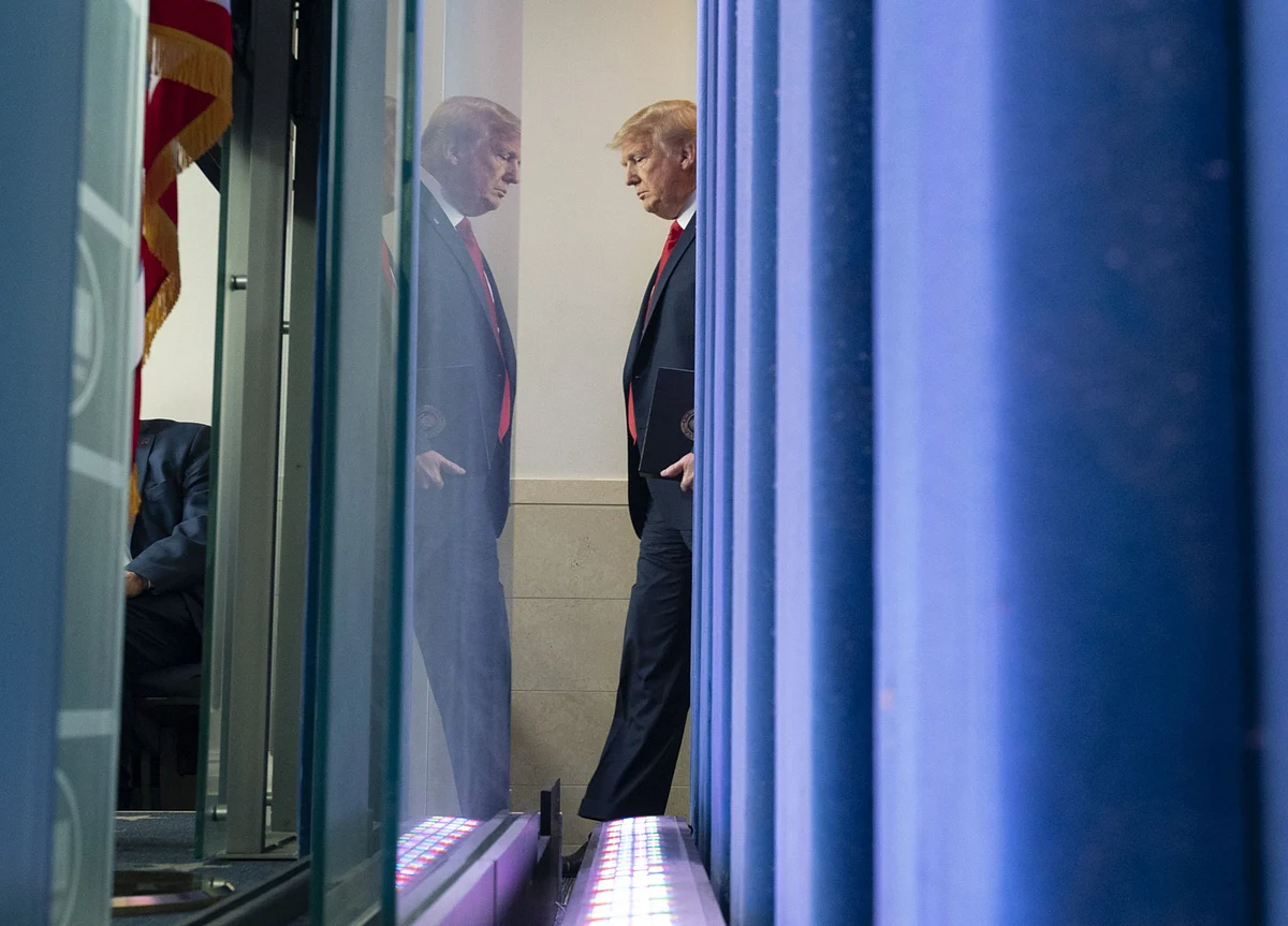 Trump Health Team Crafts Plan to Open Economy If Virus Peaks