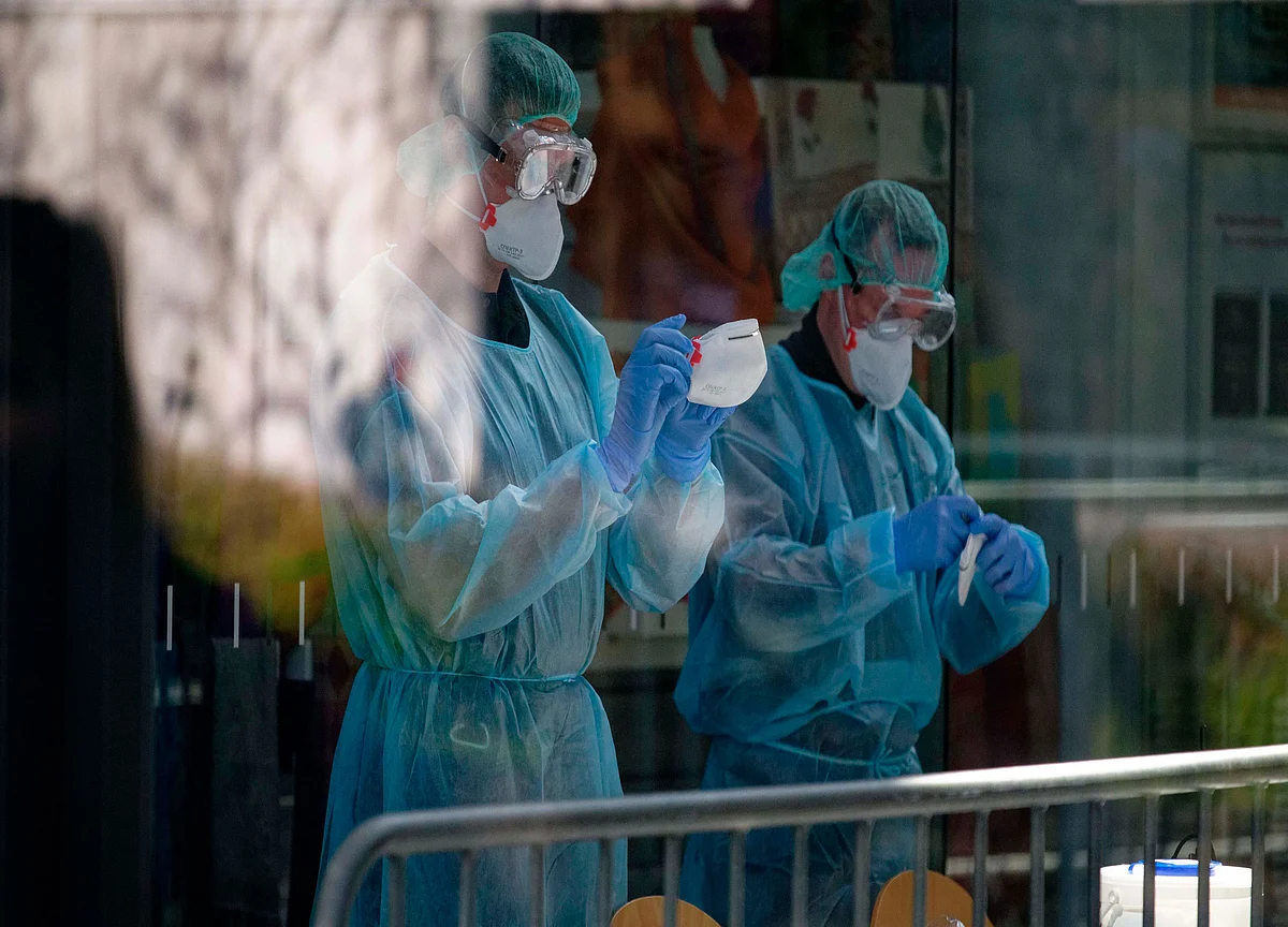 Inhaled Vaccines Aim to Fight Coronavirus at Its Point of Attack